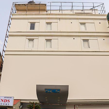 Collection O Kk Trends Hotel Vijayawada Luaran gambar