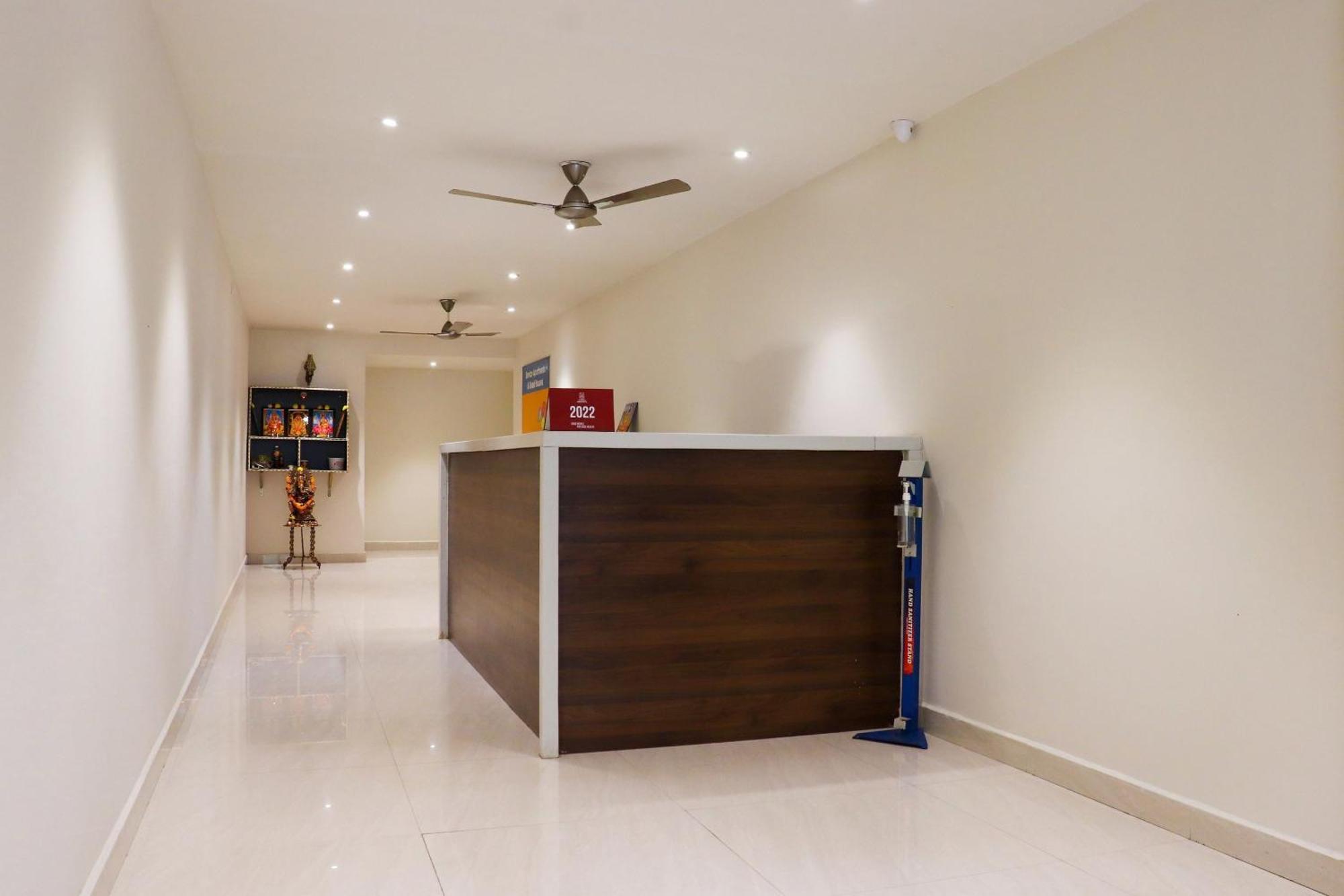 Collection O Kk Trends Hotel Vijayawada Luaran gambar