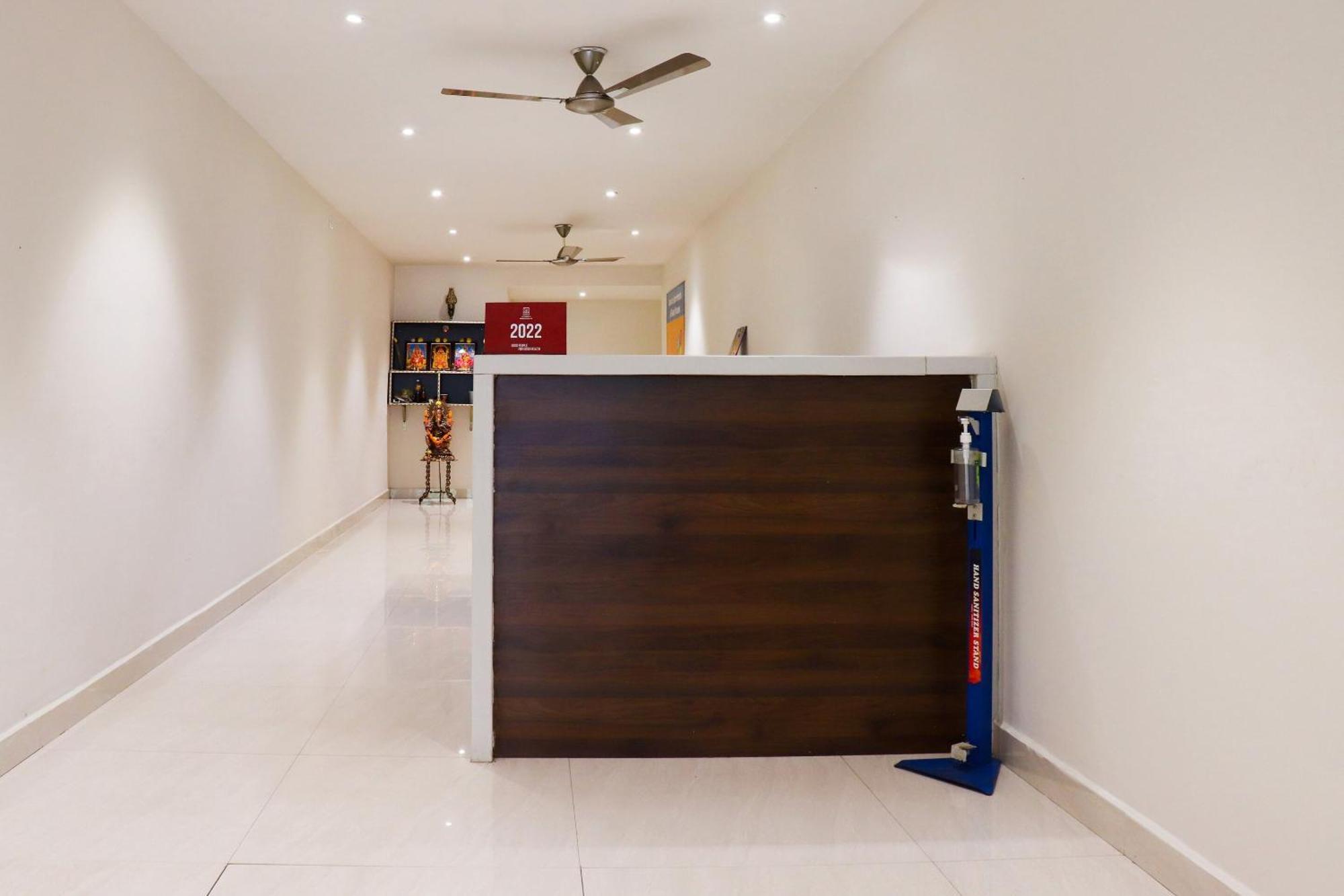 Collection O Kk Trends Hotel Vijayawada Luaran gambar